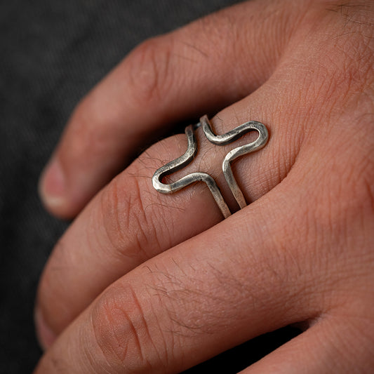 Cross silver ring