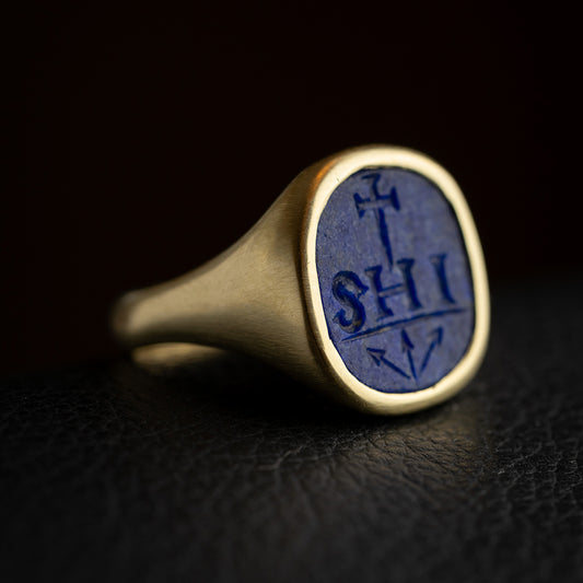 Signet ring one-of-one blue