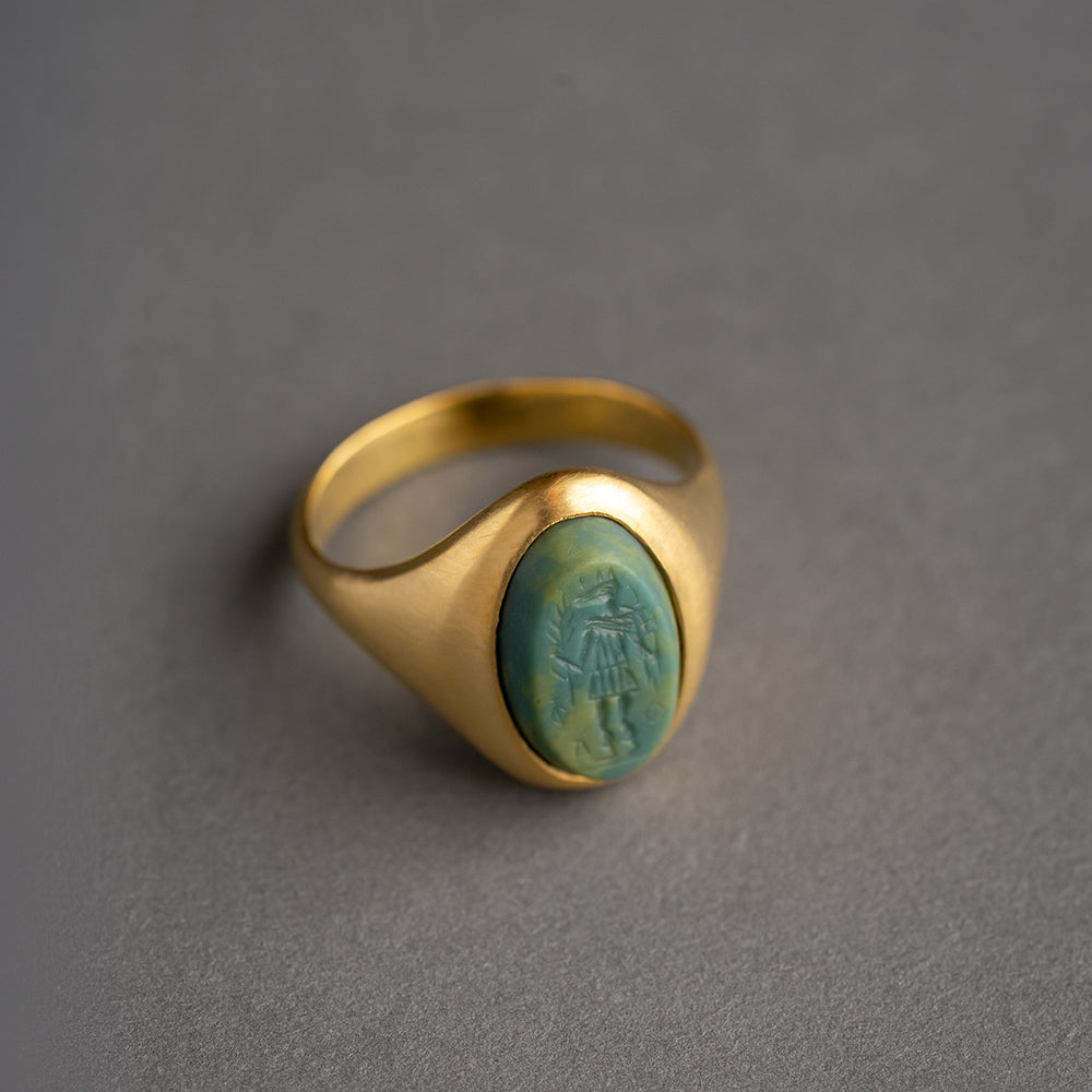 Signet ring one-of-one green